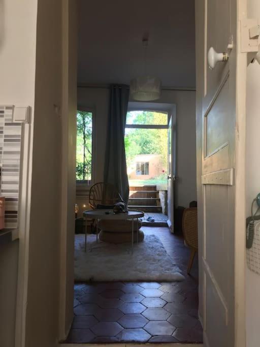 Maisonnette Le Long Du Loing Episy Exterior foto